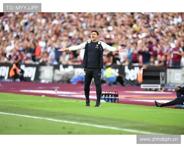 切尔西年轻阵容表现波动,球队稳定性承压、对赛季走势形成制约 切尔西年轻阵容表现波动,球队稳定性承压、对赛季走势形成制约