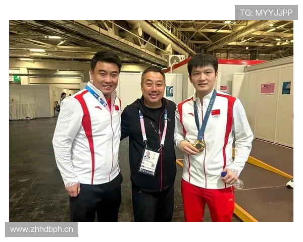 刘国梁家的狗吃的都比我工资高