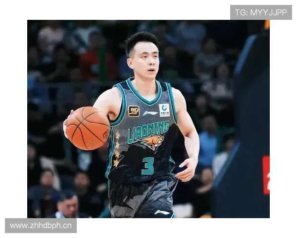 赵继伟训练完直接进豪宅卧室，这差距我真服了