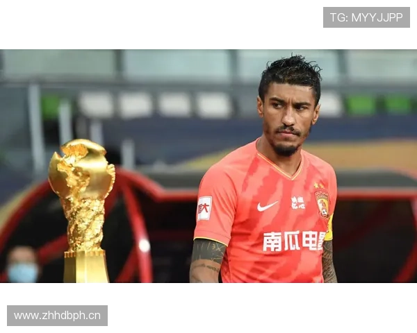 谌龙退役后住进月租六位数的训练基地，每天五点起床遛弯像打卡上班